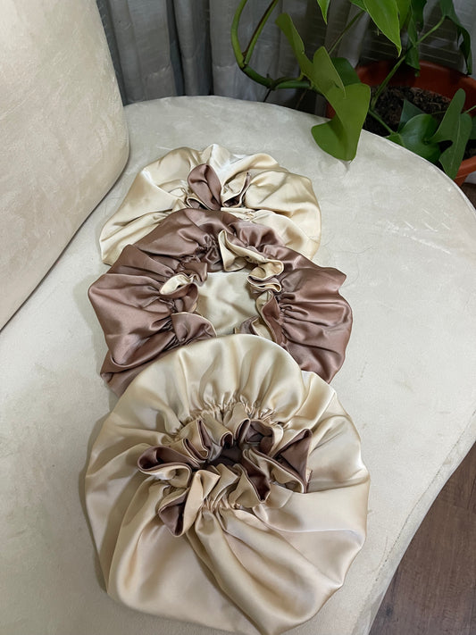 Double lined bonnets